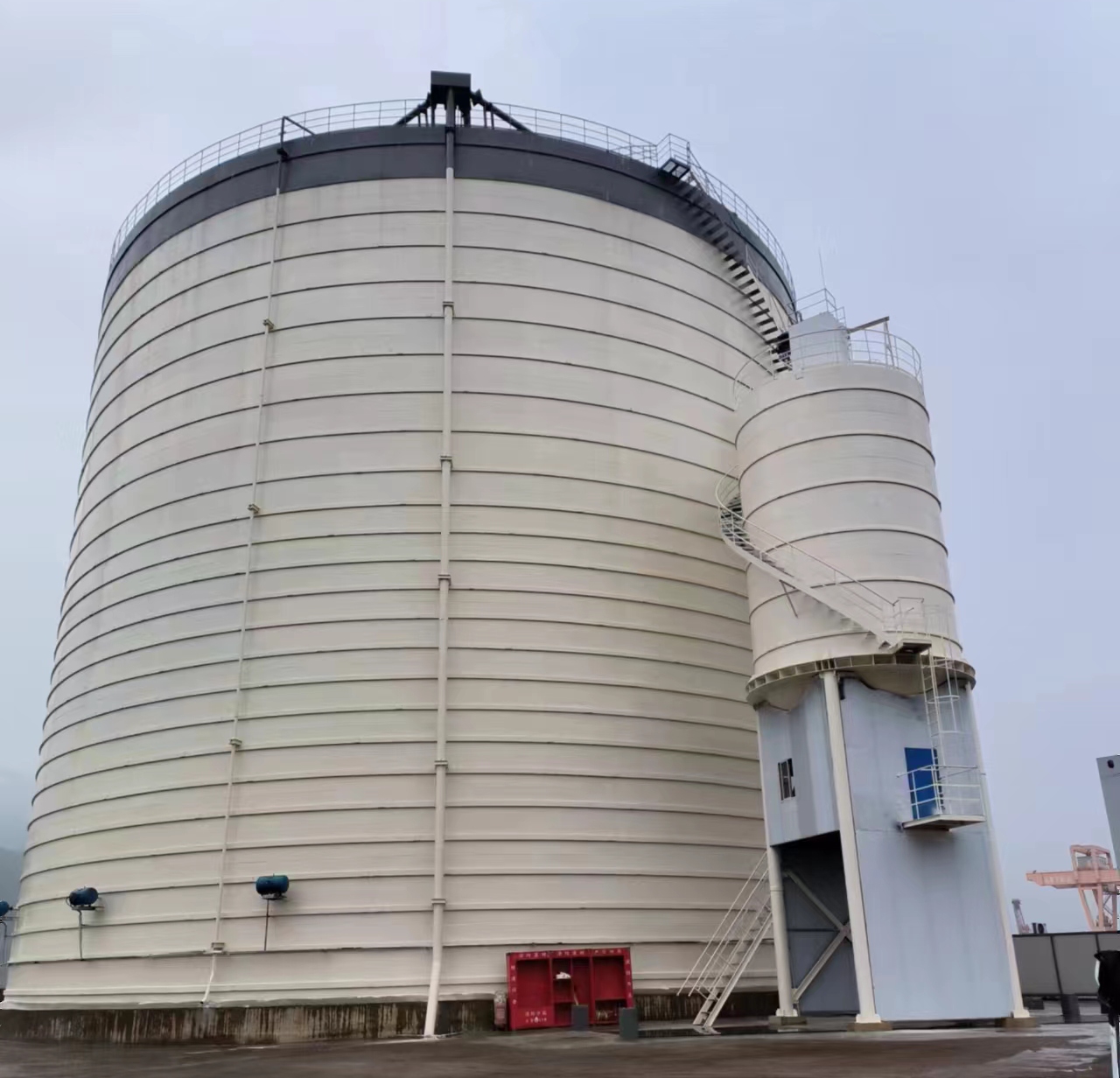 青松乡10万吨水泥钢板库